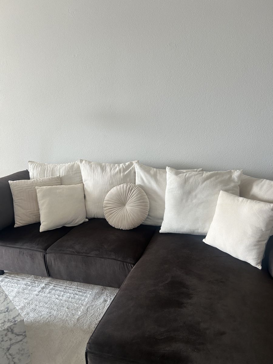 Divani: Ecksofa mit Kissenset – Usato da Aarburg venduto da mel_t6n9 2