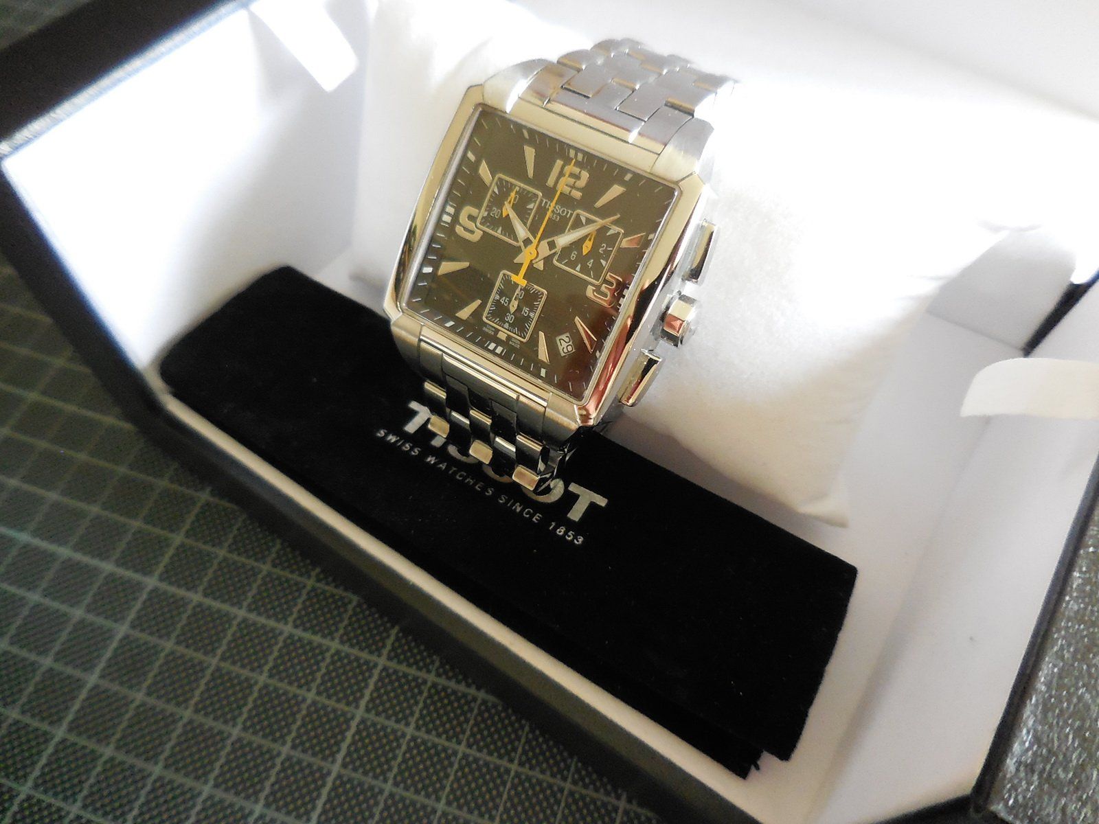 Tissot Orologi: TISSOT QUADRATO quarz chrono schwarz – Nuovo (secondo la descrizione) da Waldstatt venduto da 37bernhard79 3