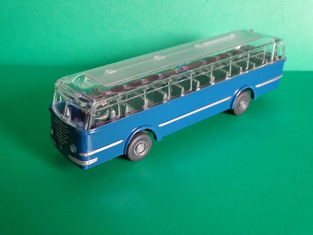 Wiking Modellautos: Büssing Trambus von Wiking 1/87 – Gebraucht aus Bretzwil von Meex