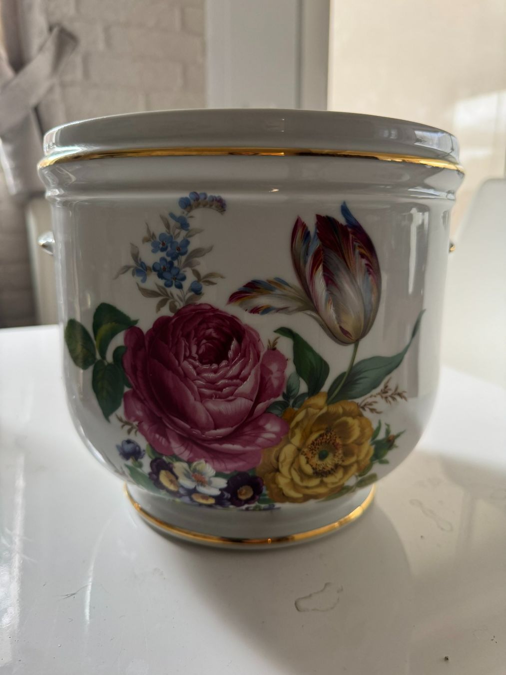 Vasi & Recipienti: vase  handgemalt floral mit Goldrand – Usato da Vaduz venduto da Greenturtle