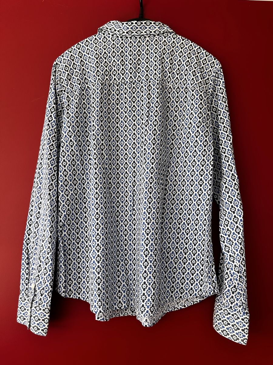 Benetton Camicette: Blouse Benetton à motifs bleus taille M – Usato da Romont FR venduto da cat_j6ww 1