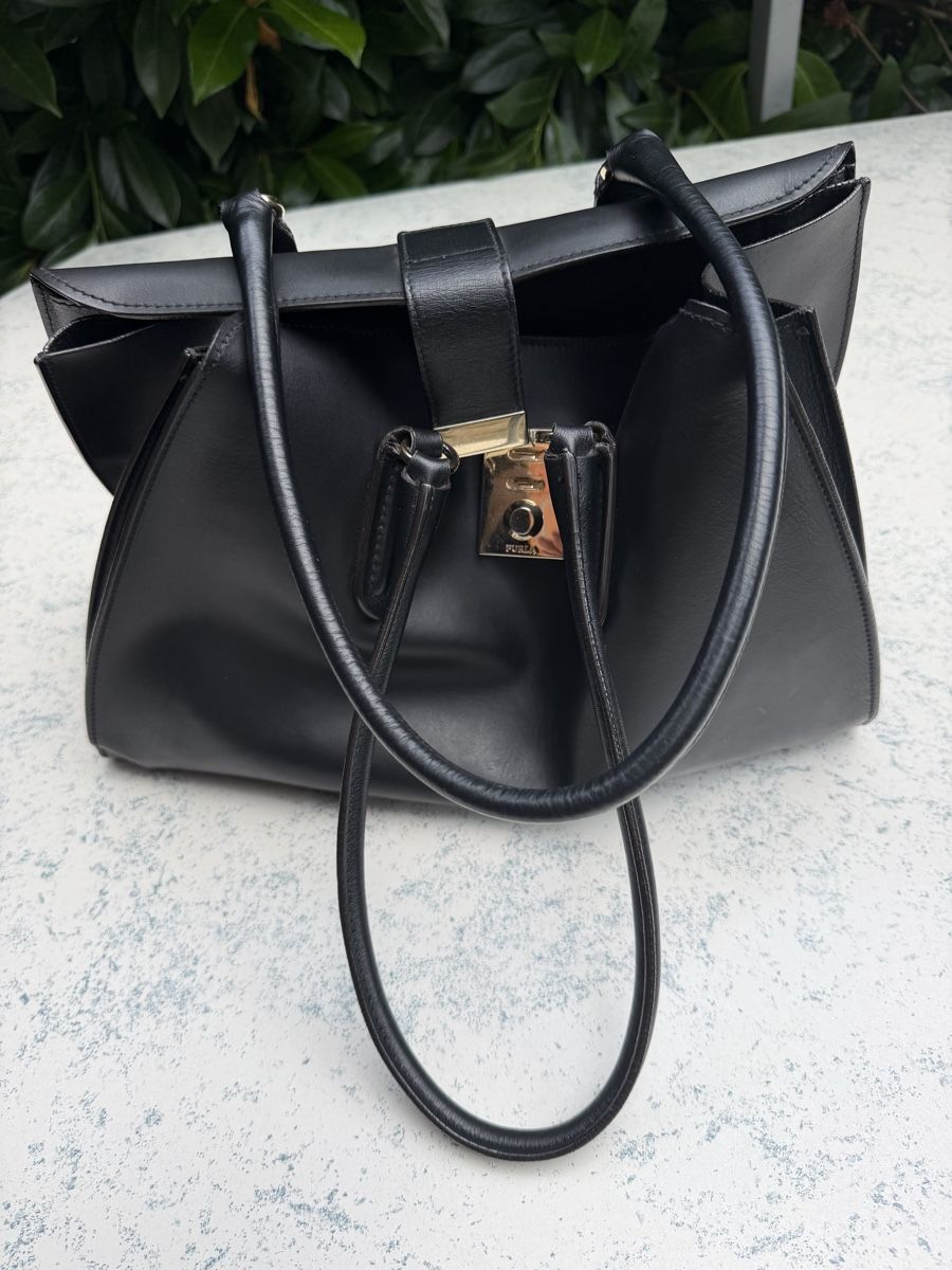 Furla Borse da donna: Original Furla Lederhandtasche in Schwarz – Usato da Bülach venduto da VP7773 7