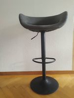 4 chaises de bar