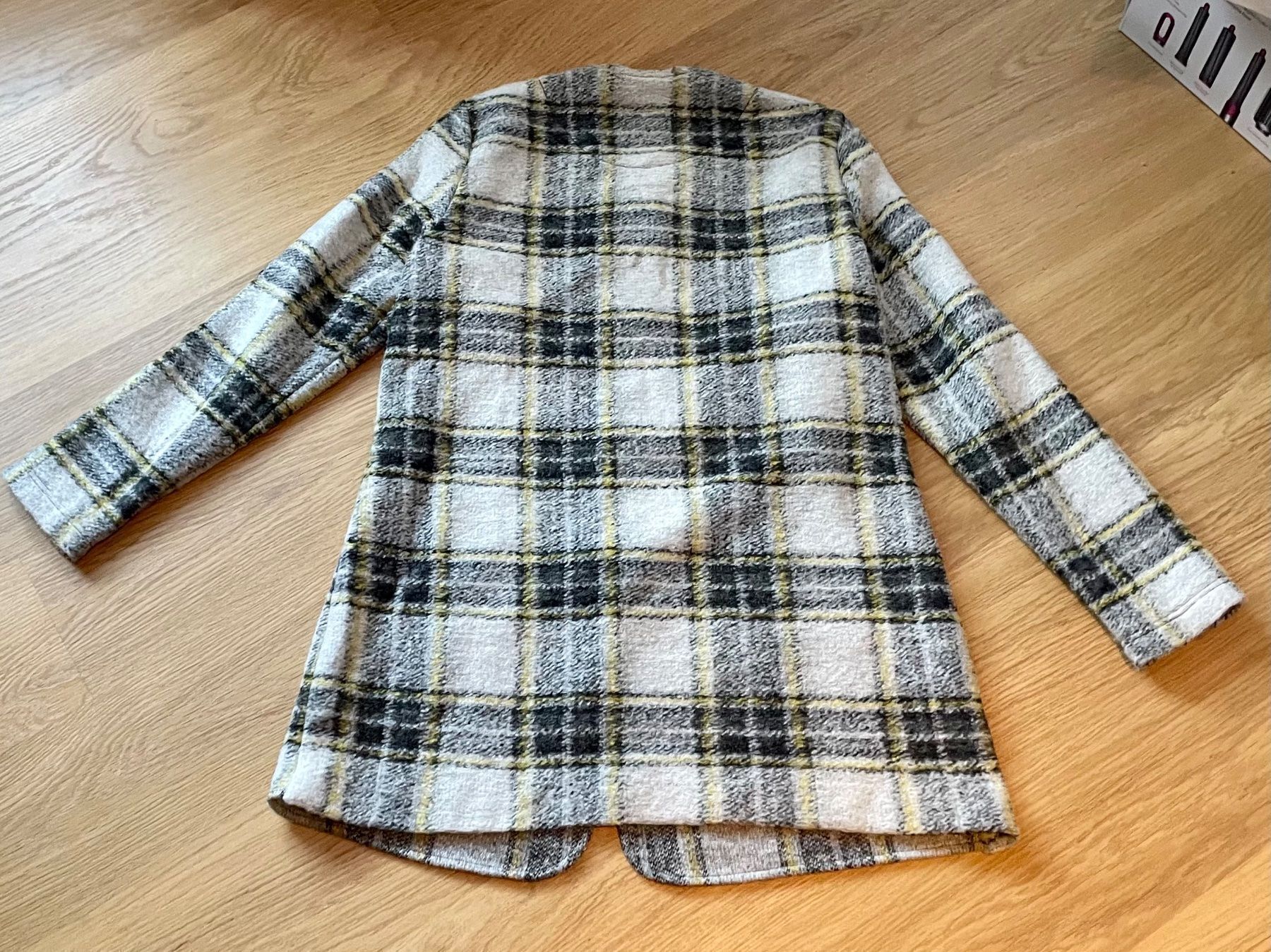 Mäntel: Bianca karierter Mantel – Neu (gemäss Beschreibung) aus Baden von Tiffany6878 3