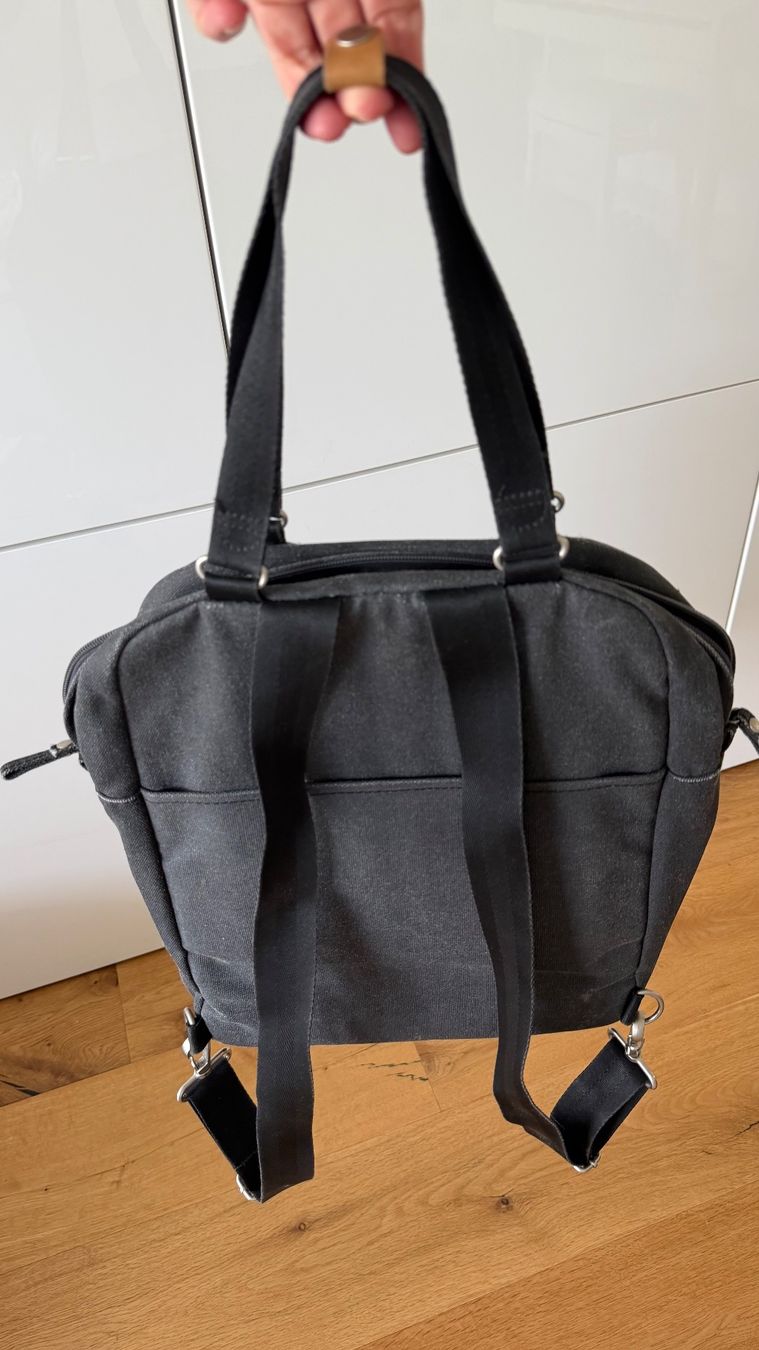 Qwstion Zaini: QWESTION Rucksack / Small Pack - dunkelgrau-schwarzer Canvas – Usato da Interlaken venduto da AndreaNoorani 3