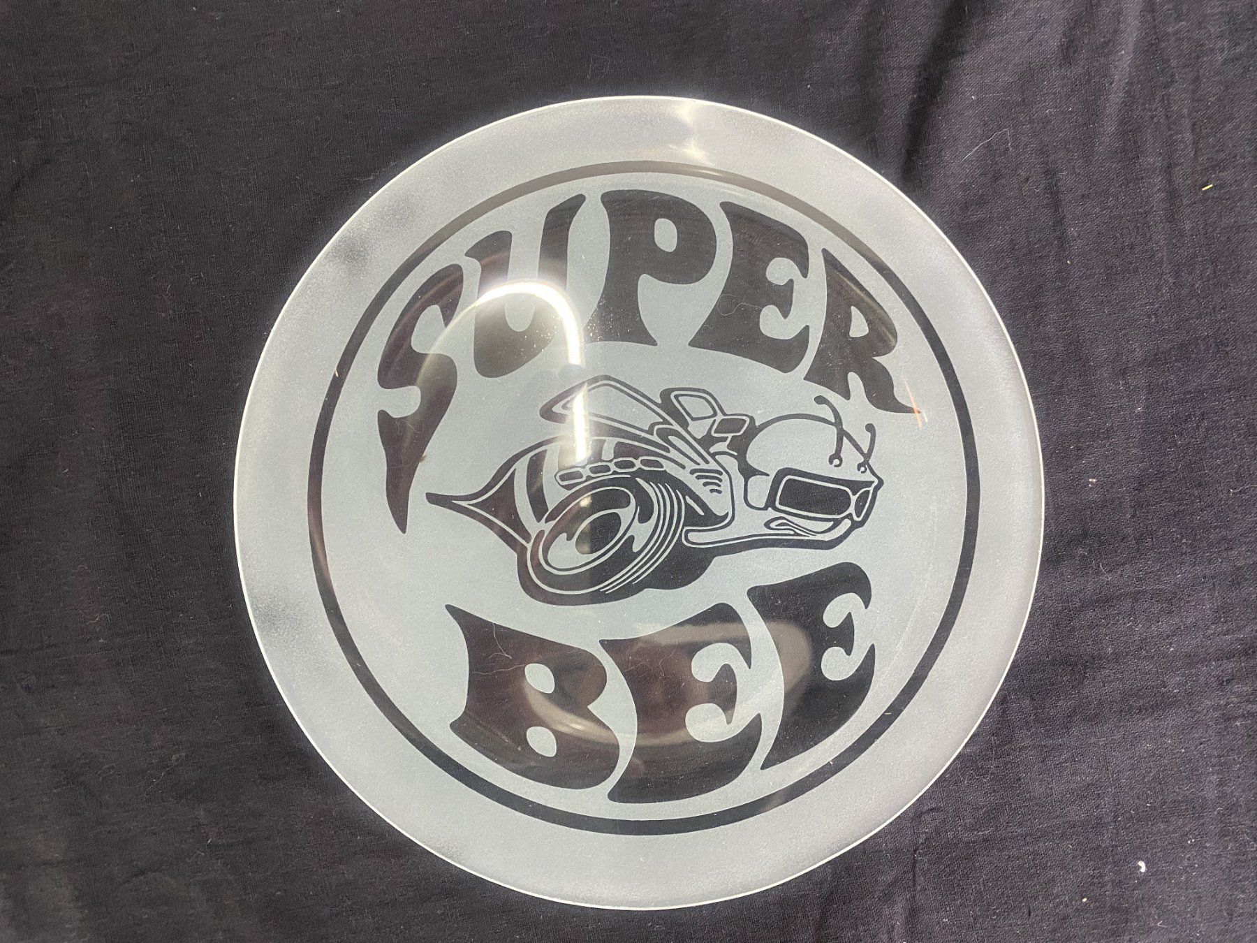Dodge Accessori per altri veicoli: Dodge Super Bee Glas Teller Neu – Nuovo (secondo la descrizione) da Rüti ZH venduto da 2005kohler 1