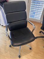 Bürostuhl Leder schwarz mit Armlehnen guter Zustand