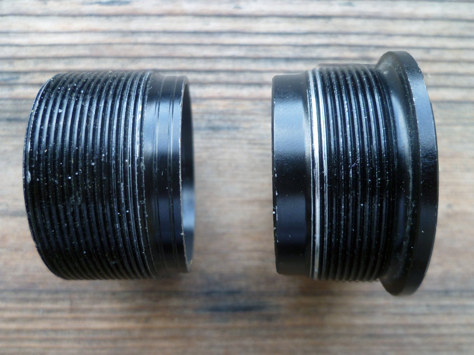 Shimano Pezzi di ricambio: Shimano Tretlager Befestigungsmutter – Usato da Aarau venduto da Rdodger 2