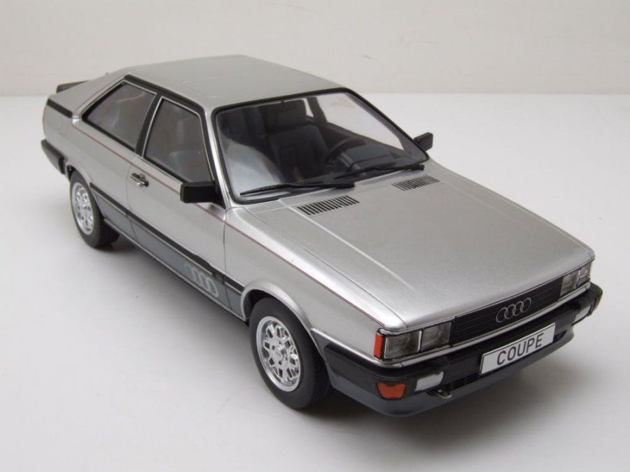 Audi Modellautos: Audi Coupé GT B2 Phase I 1980-1982 silber met. / schwarz / – Neu und originalverpackt aus Gerlafingen von espero88 5
