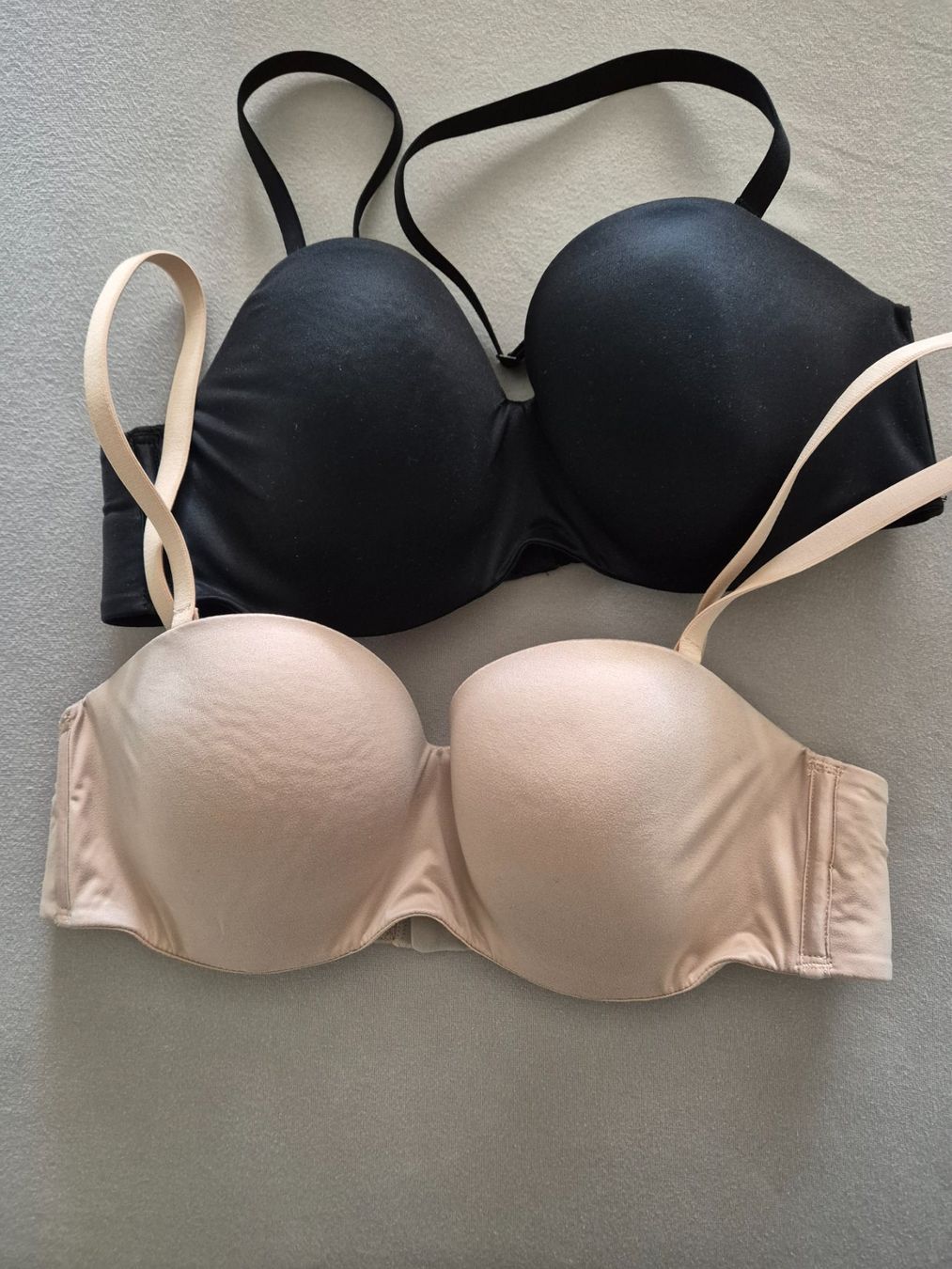 Victoria's Secret Altra biancheria intima: Victoria's Secret BHs – Usato da Luzern venduto da Yel_low