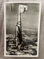 Echte Foto Postkarte Gloster Meteor Mk 8 im Sturzflug