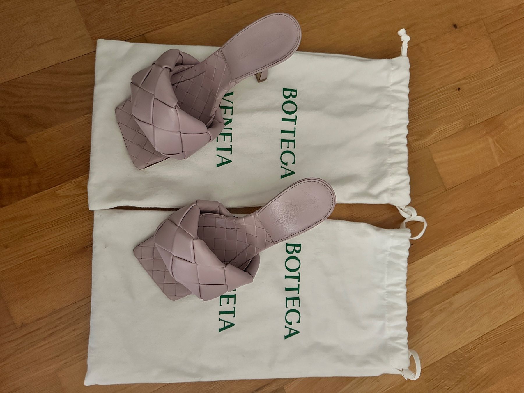 Bottega Veneta Damenschuhe: Bottega Veneta Pantoletten – Gebraucht aus Dübendorf von Ja032 1