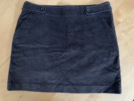 Banana Republic Minirock Cord, Gr. L/40, Top Zustand!