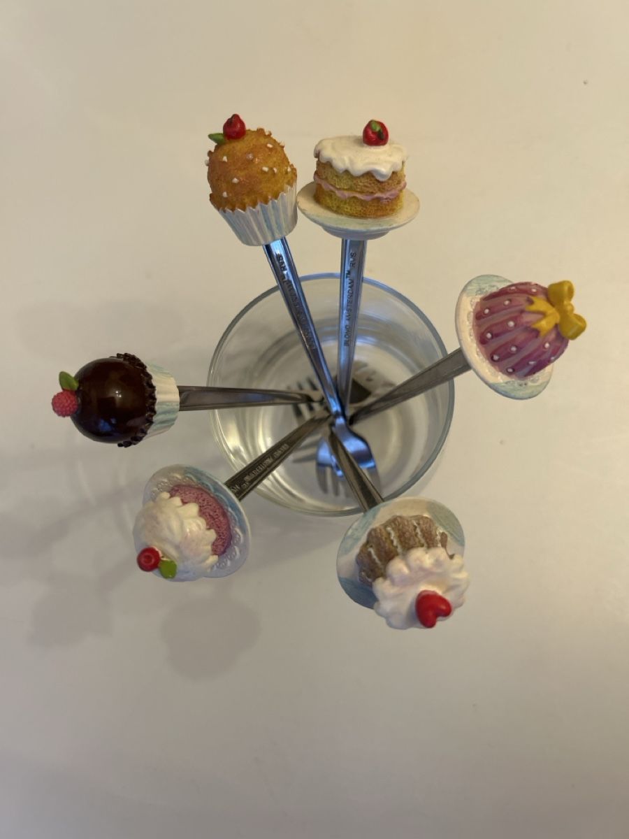 Set di posate: 6er Set entzückende Tortengäbelchen Cupcake Modell – Nuovo (secondo la descrizione) da Allschwil venduto da Maline1 1