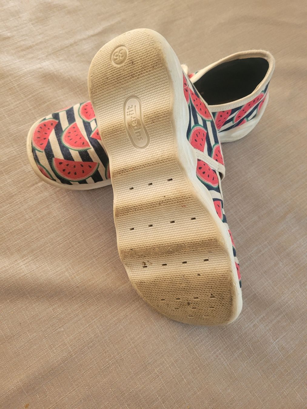 Superfit Schuhe für Mädchen: Superfit Hausschuhe – Gebraucht aus Studen BE von claudia.82 1