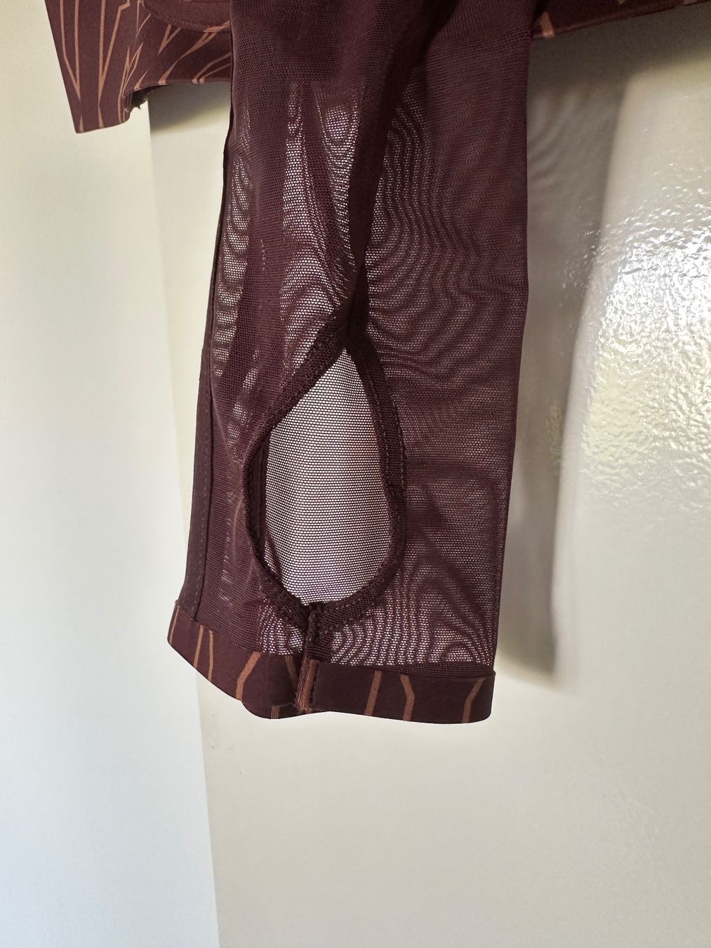 Adidas Tops: adidas Top Bordeaux NEU – Neu (gemäss Beschreibung) aus Zürich von ong8 7