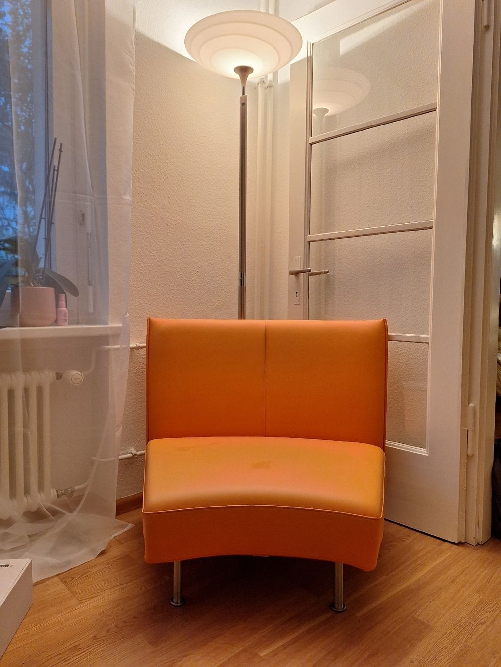 Vitra Poltrone: Oranger Vitra Sessel – Usato da Basel venduto da kiko9