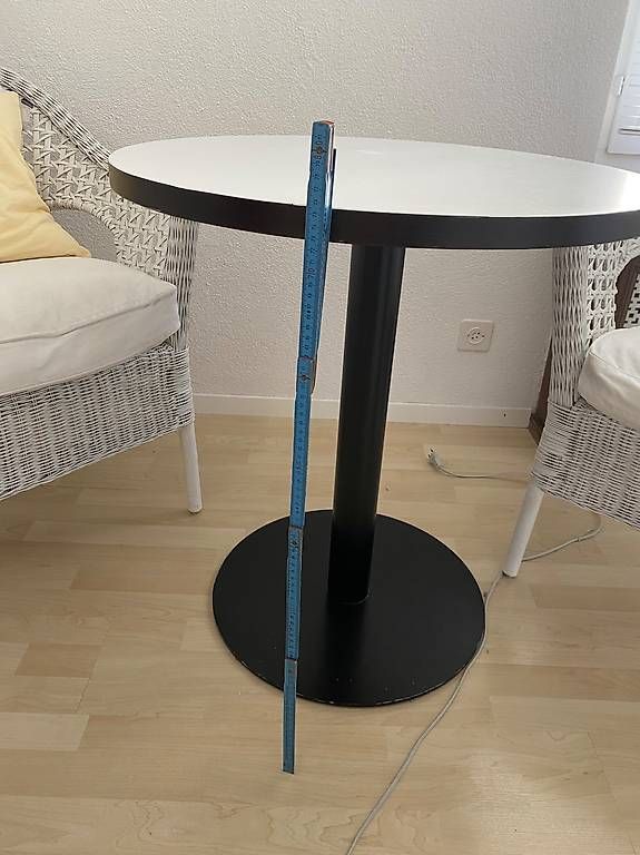 Set di tavolo e panche: schöne Rattansitzecke ( indoor) – Usato da Zürich venduto da ell_hdc9 4