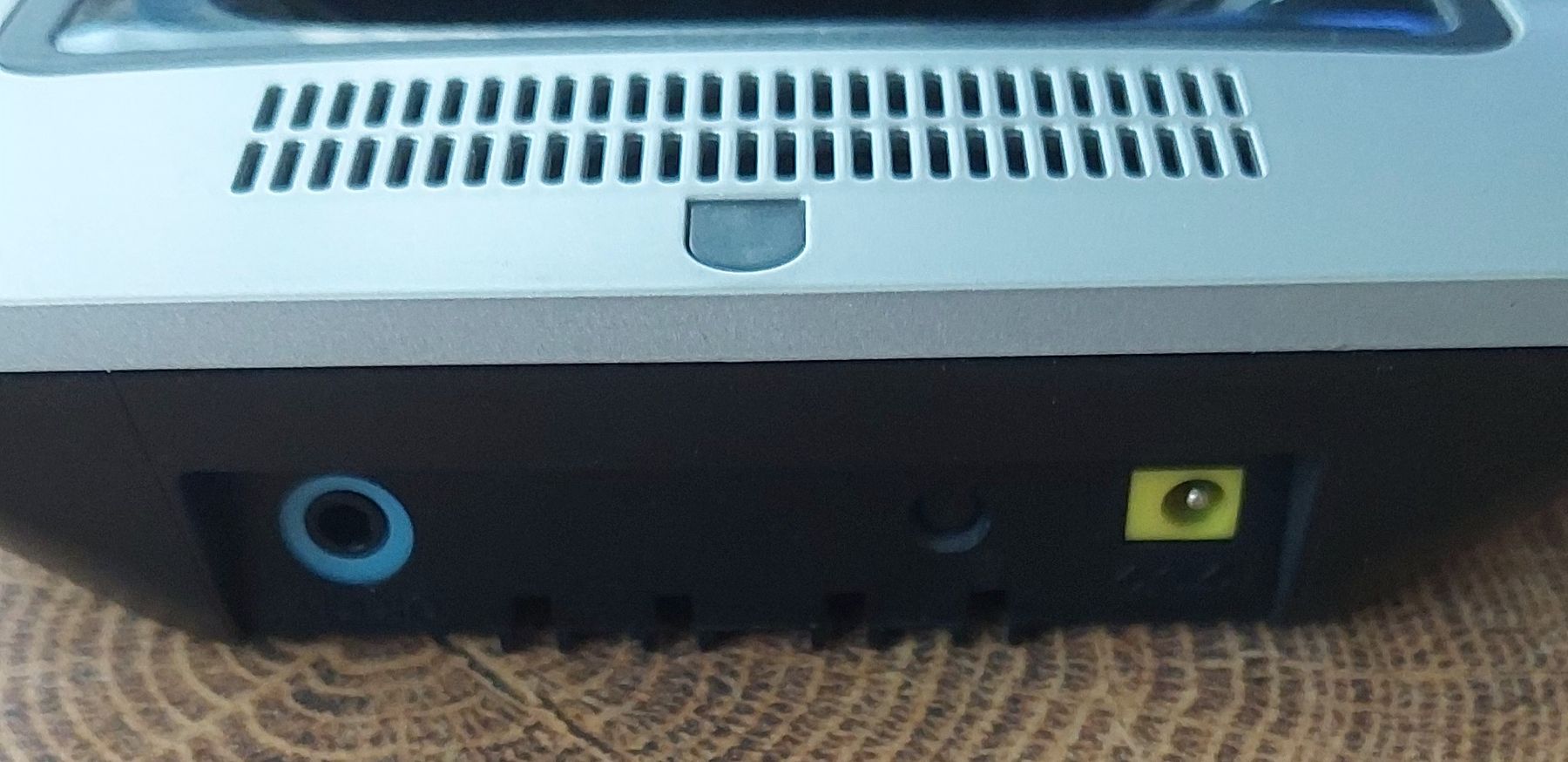 Sennheiser Cuffie: Sennheiser Infrarot Kopfhörer RI410 – Usato da Bauma venduto da rtvstr 6