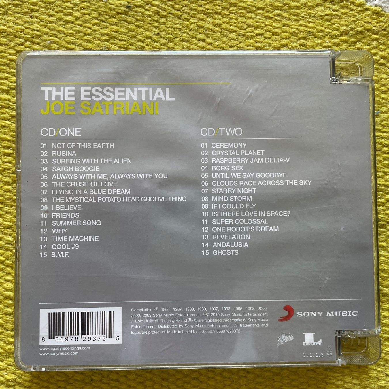 CD: JOE SATRIANI-2CD THE ESSENTIAL – Usato da Rorschacherberg venduto da CD-Roli 1