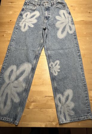 Zara Jeans Gr.40 Jeanshose Sommer Blumen Muster