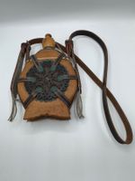 Traditionelle Trinkflasche Fell Leder
