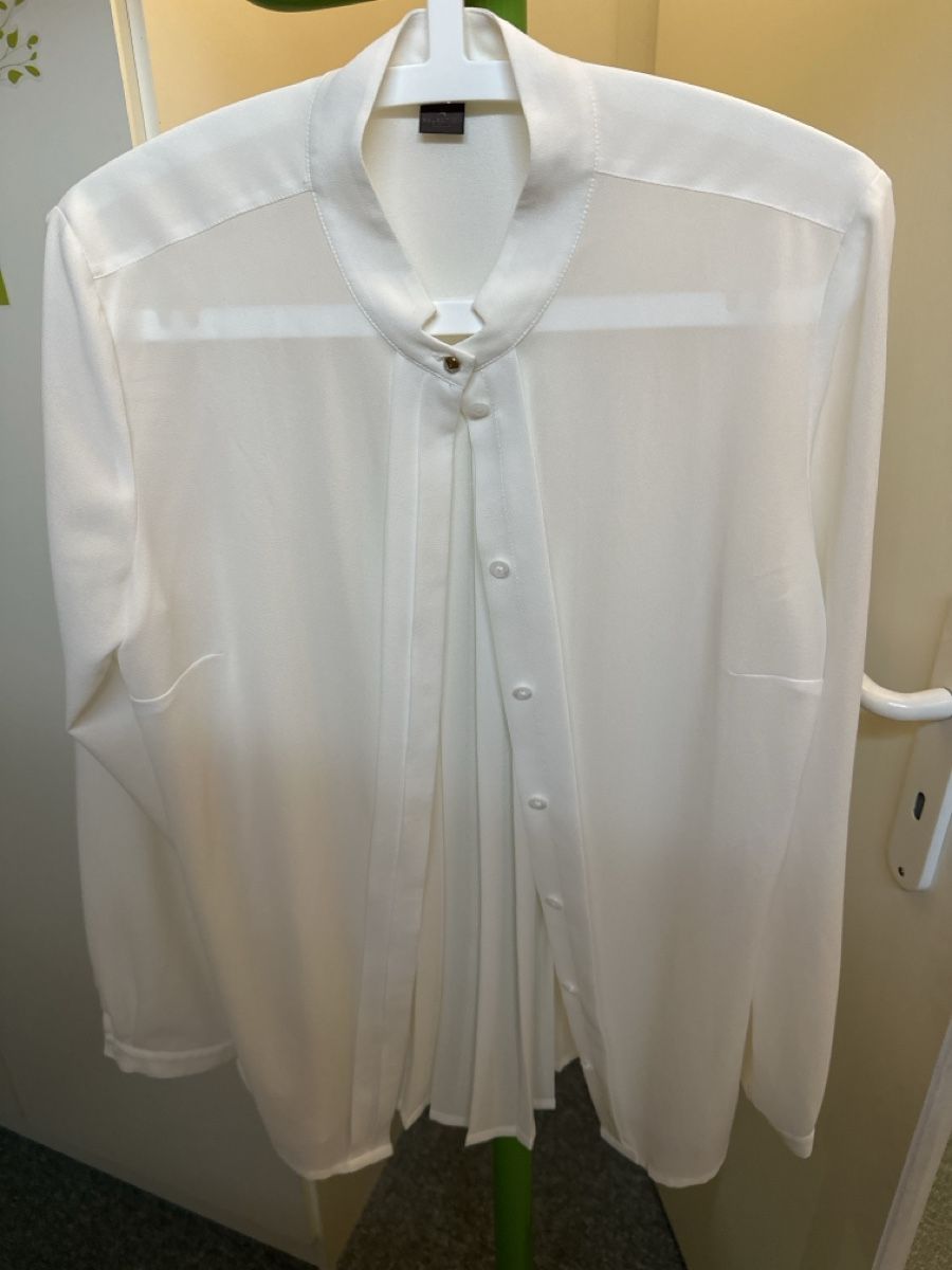 S.Oliver Chemisiers: Bluse cremeweiss Gr 40 s.Oliver  – Neuf (Voir description) à Baltschieder par YmroBe