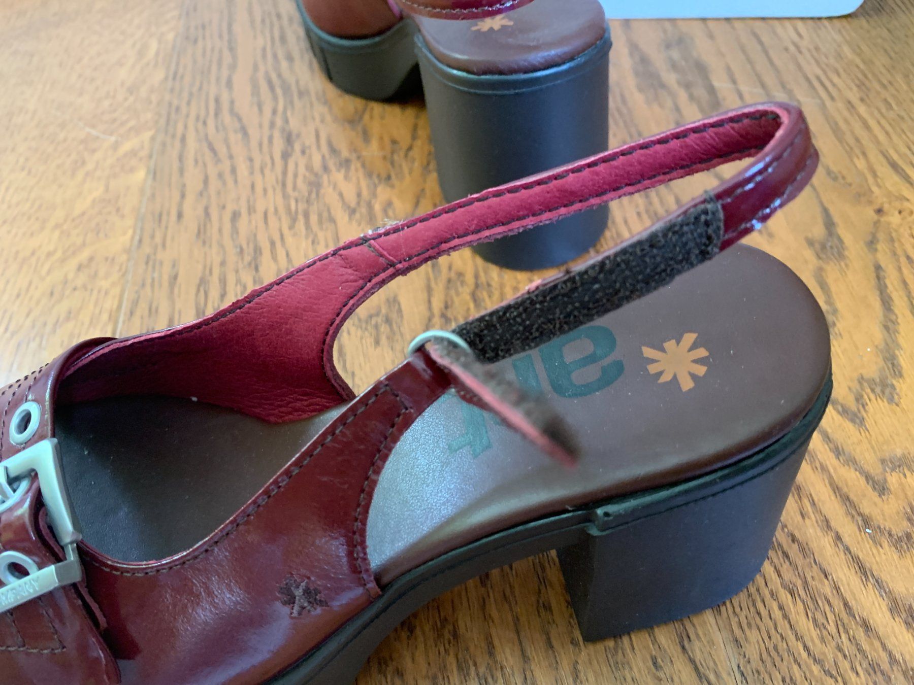 Art Scarpe da donna: Art Eivissa 1994 burdeso shinny Gr.37 – Nuovo (secondo la descrizione) da Zürich venduto da finsti 6
