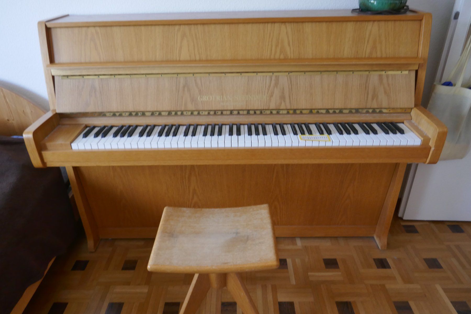 Musikinstrumente: Klavier, mit Wertbeständigkeit – Gebraucht aus Winterthur von KarlR01