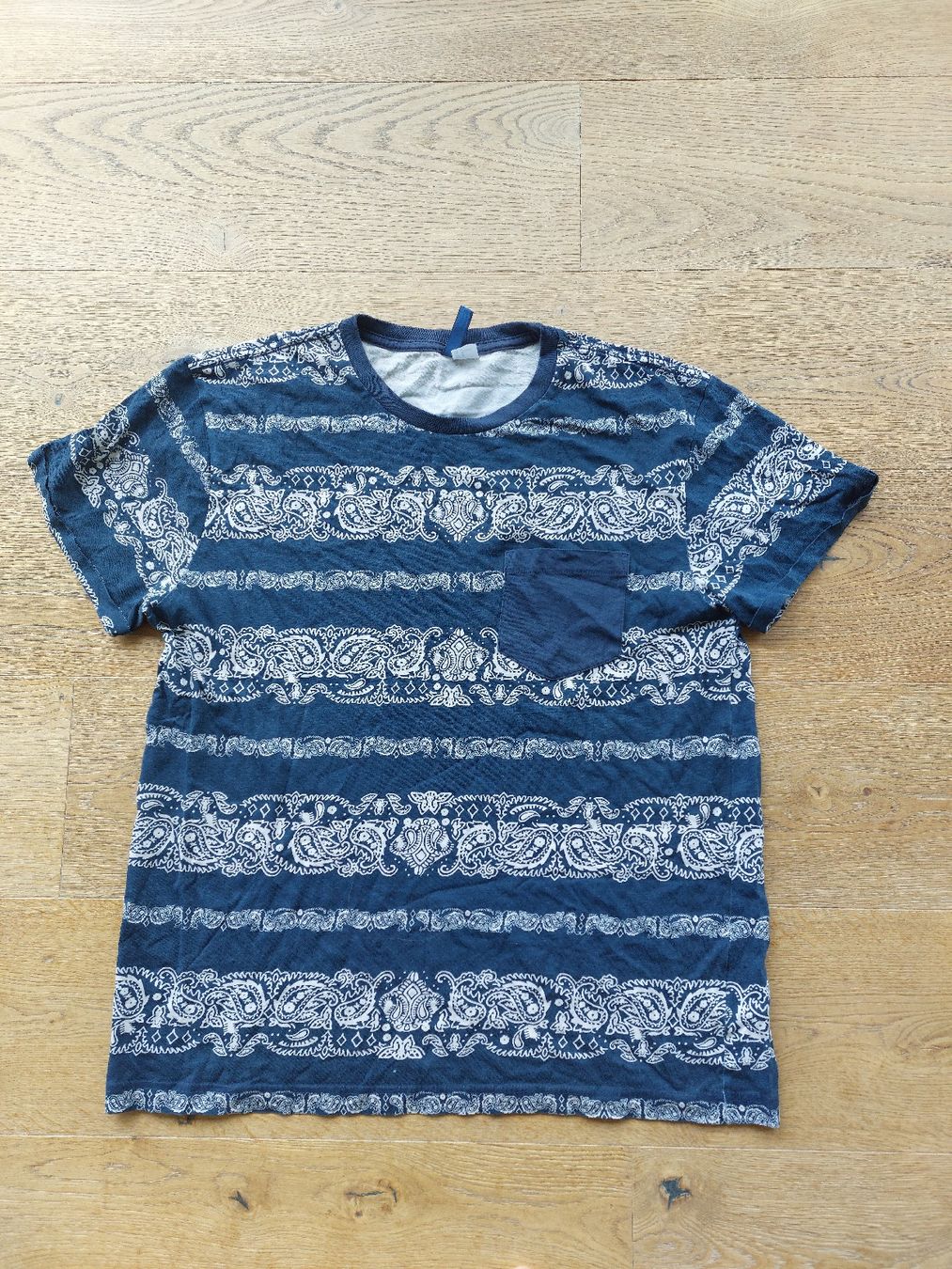 H&M T-shirt: lässiges shirt – Usato da Abtwil SG venduto da brigittep