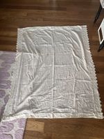 Beige Vorhänge