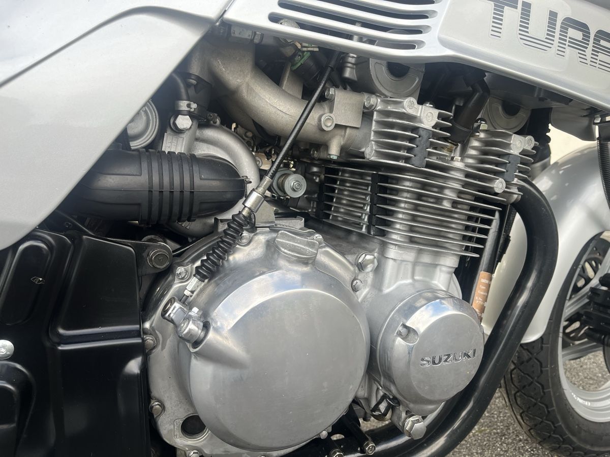 Suzuki Strada: Suzuki Xbox 85 turbo – Usato da Arzier-Le Muids venduto da Jmb1960 6