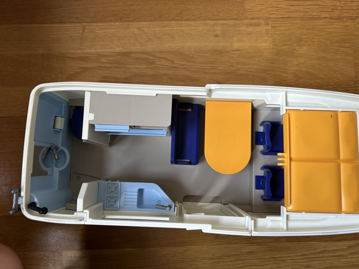 Playmobil Giocattoli: Playmobil Camper – Usato da Zürich venduto da Petrita 3
