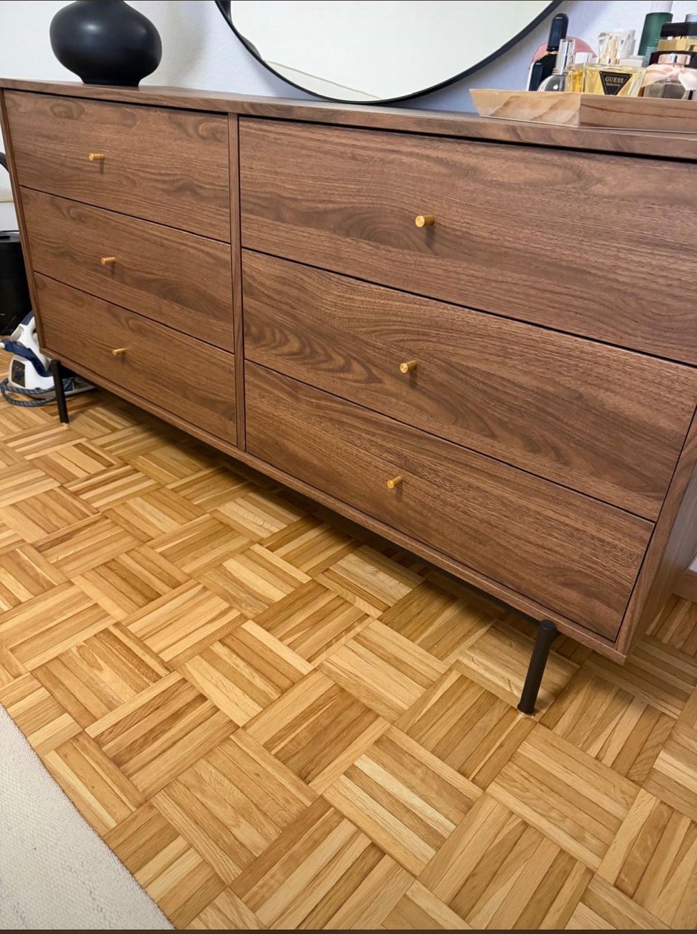 Ikea Kommoden: Kommode und 2 Nachtische – Gebraucht aus Adliswil von Misterdamasceno