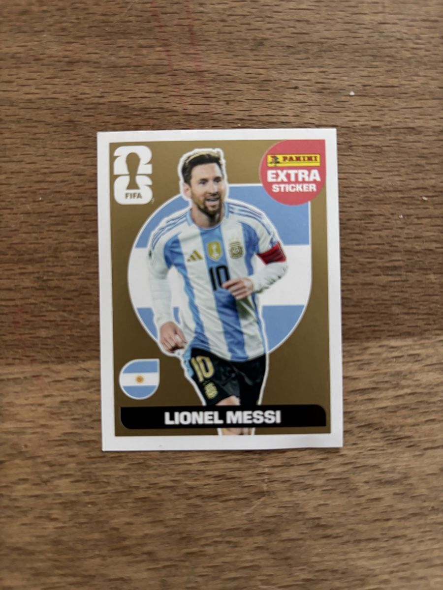 Panini Carte collezionabili: Lionel Messi Gold Extra Sticker – Nuovo (secondo la descrizione) da Zürich venduto da RahelP01