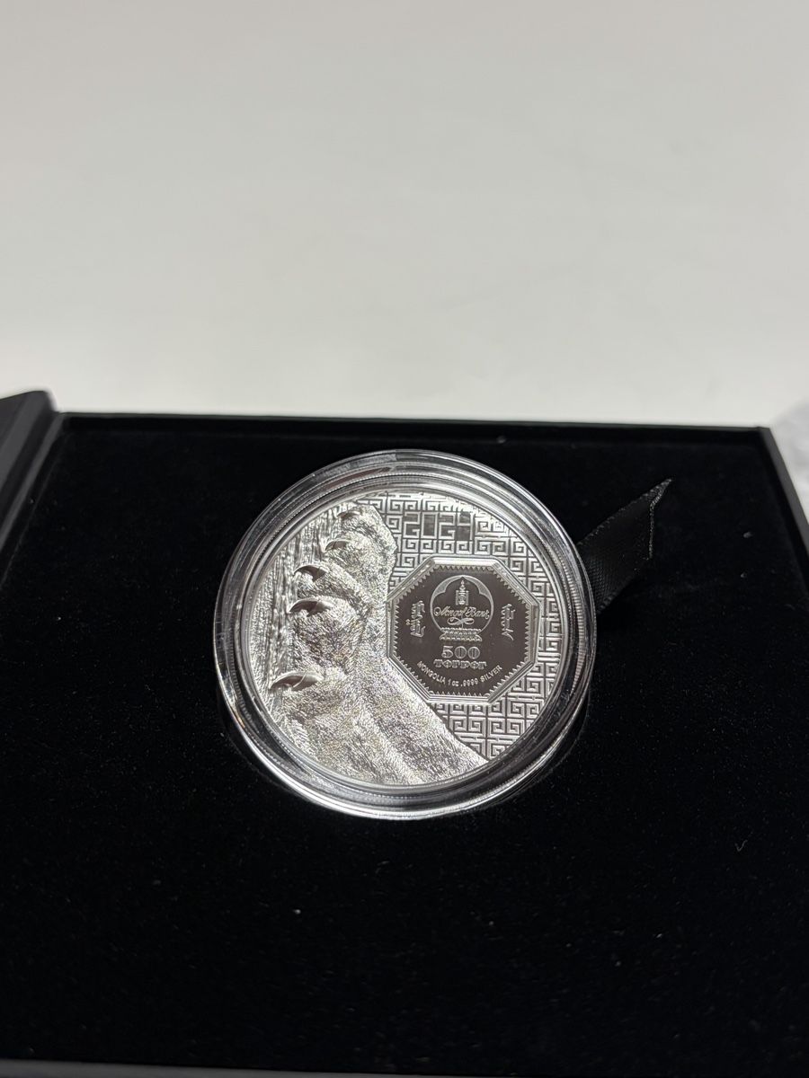 Tutti le monete: Schneeleopard Wilde Mongolei 1 Oz Silbermünze – Nuovo (secondo la descrizione) da Zürich venduto da TheSwissCoin 2
