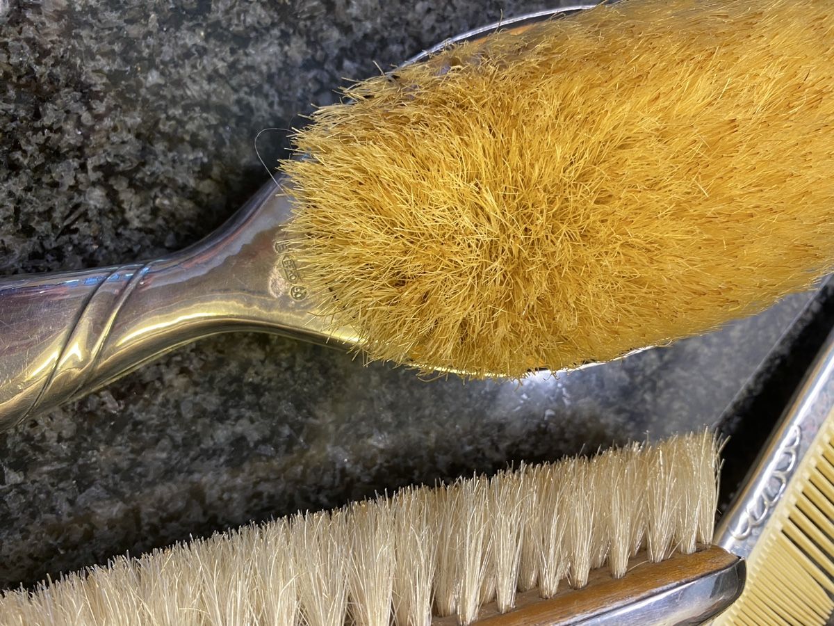 Altro per la cura dei capelli: Vintage Set Haarbürste und Spiegel, silber – Usato da Reinach BL venduto da stutkir 4