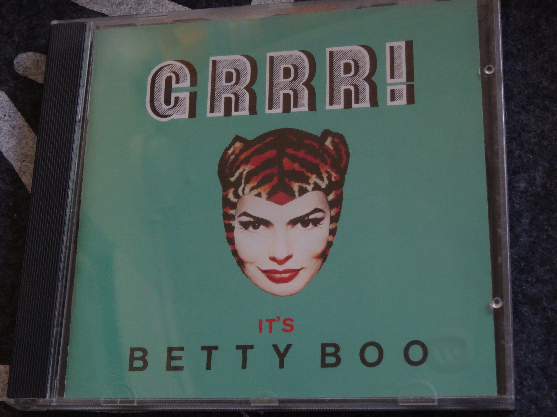 CDs: Betty Boo - Grrr! It's CD – Gebraucht aus Olten von
