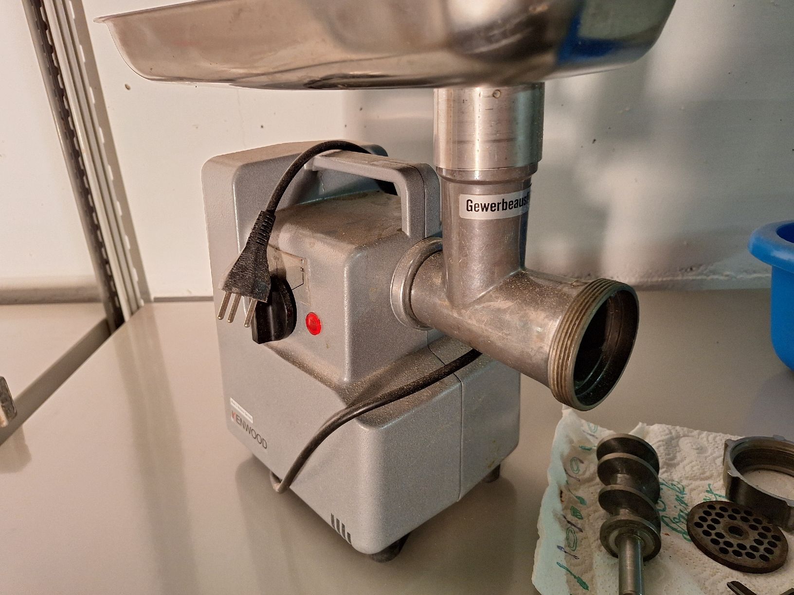 Kenwood Küchengeräte: Kenwood Fleischwolf Hackmaschine Gastro Maschine – Gebraucht aus Eptingen von Bobbl1 2