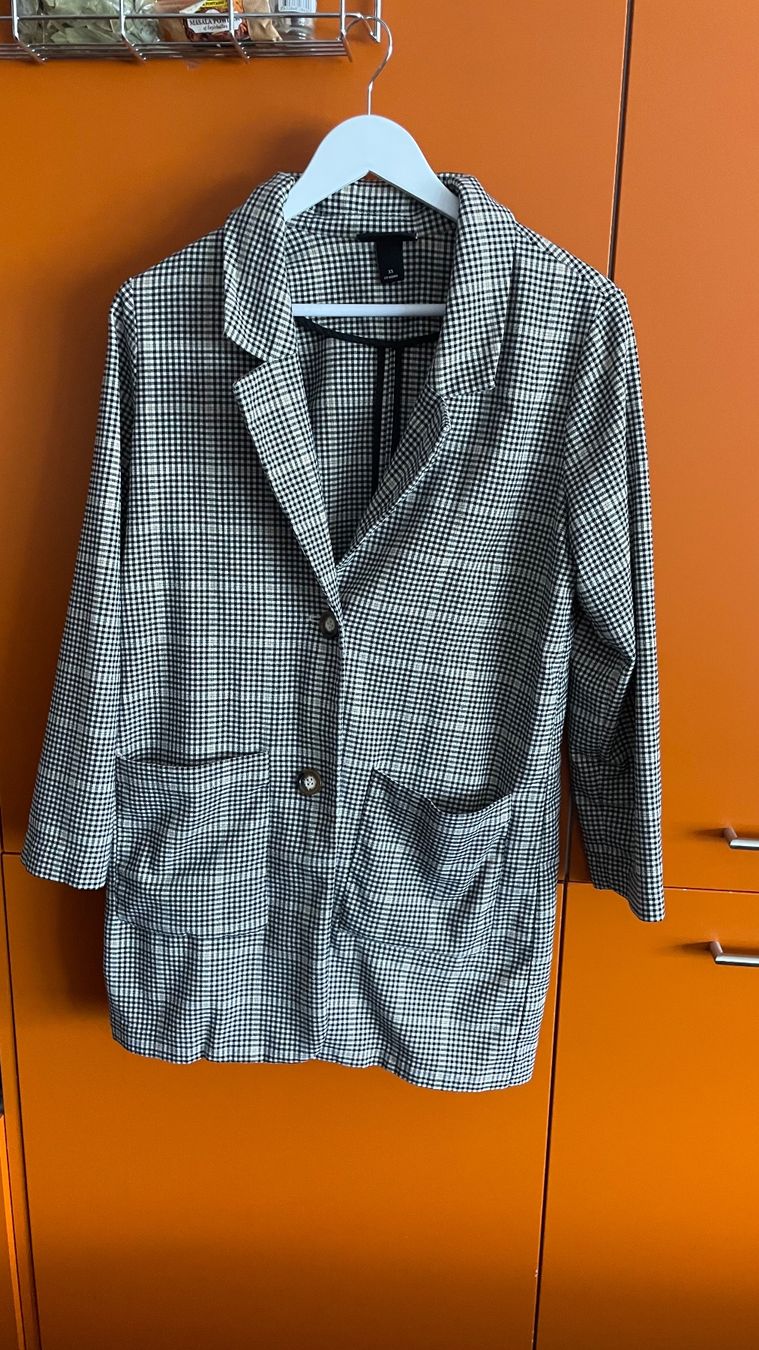 Monki Vestes: Jacket – D'occasion à St-Gingolph par Ynatka