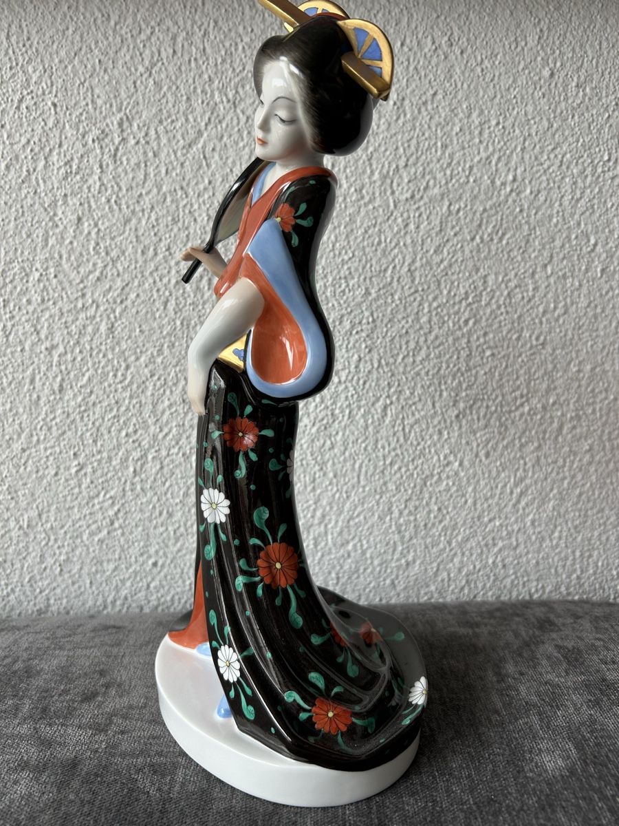 Herend Statuette: Geisha - Herend Figur - Top ! – Nuovo (secondo la descrizione) da Hofstetten SO venduto da Treasurefinds 1