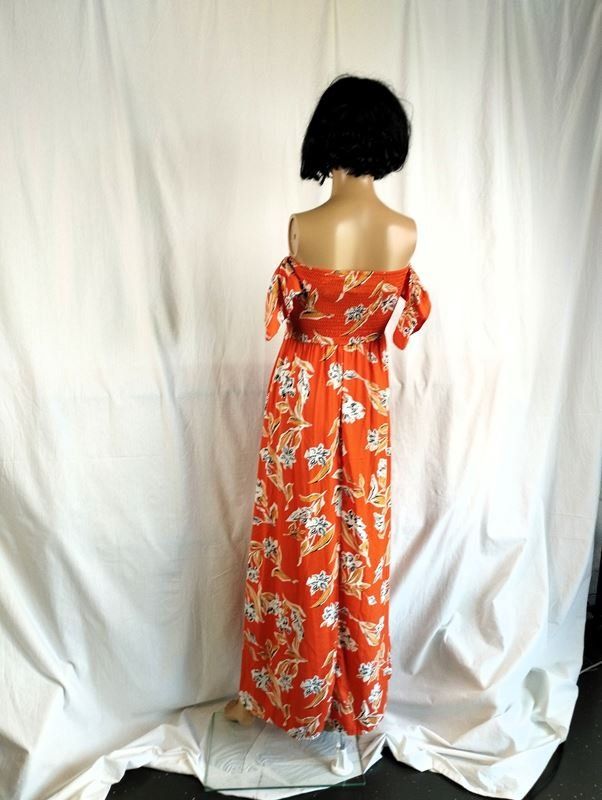 Vestiti: Y.A.S Schulter Dress Gr. XS – Usato da Schübelbach venduto da Restwert_Schubelbach 2