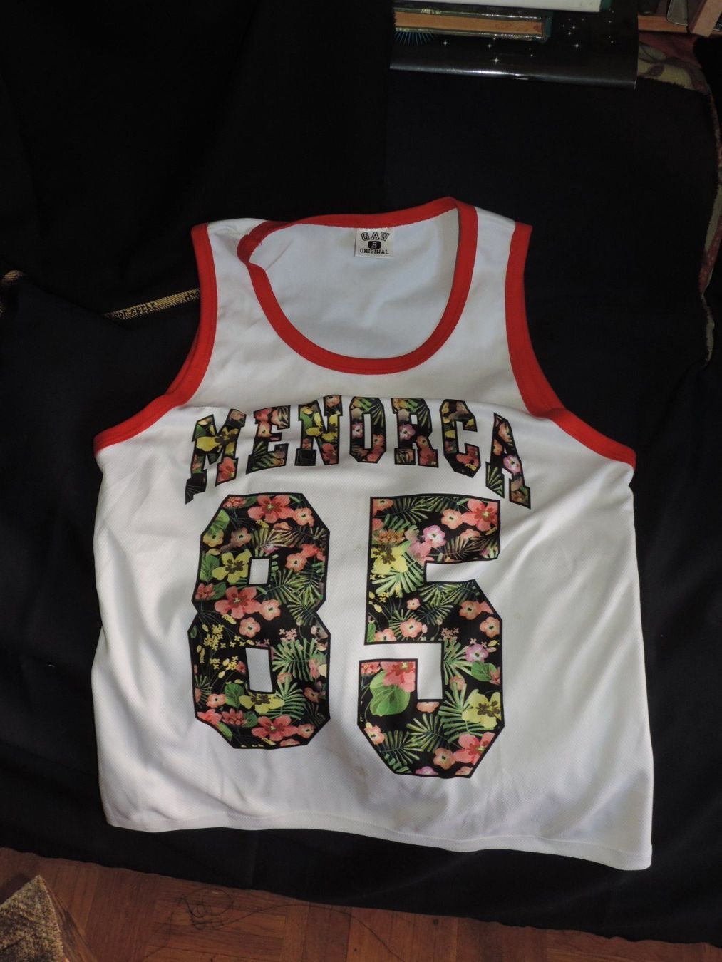 T-Shirts: t-shirt de basket Menorca – Gebraucht aus Genève von Axelle333 2