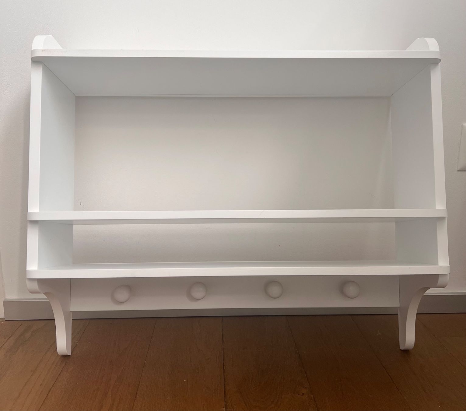 Guardaroba: Schöne Holzkindergarderobe weiss – Usato da Stallikon venduto da Biene76