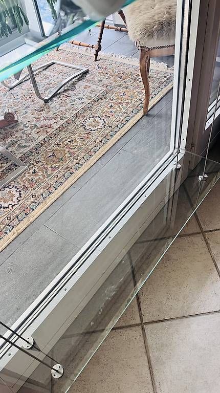 Scaffali: Schweberegal / Deckenregal Glas – Usato da Lachen SZ venduto da honeybee67 1
