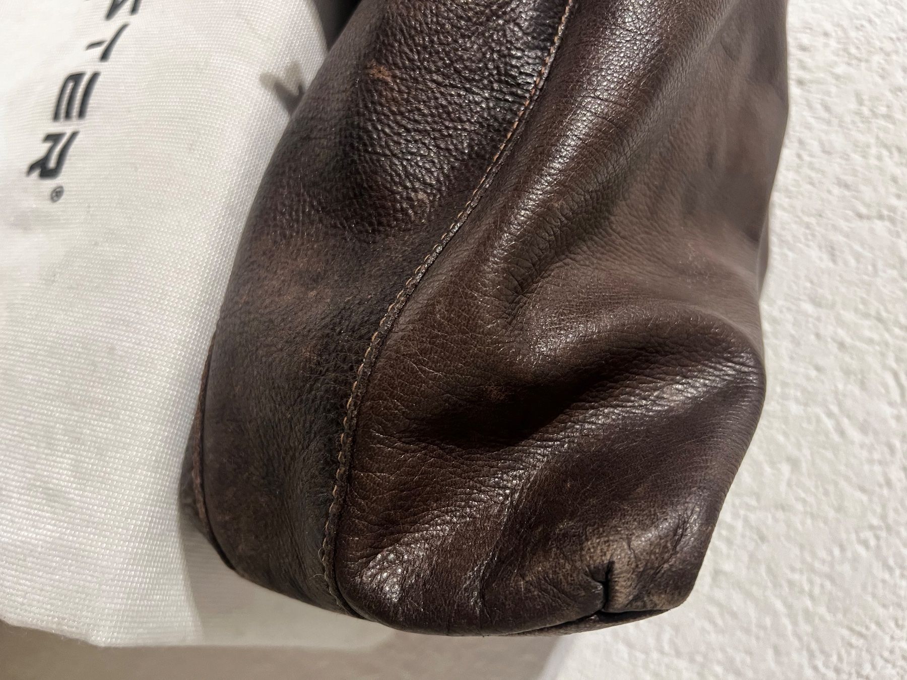 Lancaster Borse da donna: Sac à main en cuir souple Lancaster – Usato da St-Pierre-Clages venduto da ste_xk6p 6