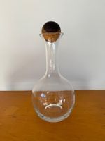 Kristallglaskaraffe Sarnen, Glas- und Holzkugeldeckel