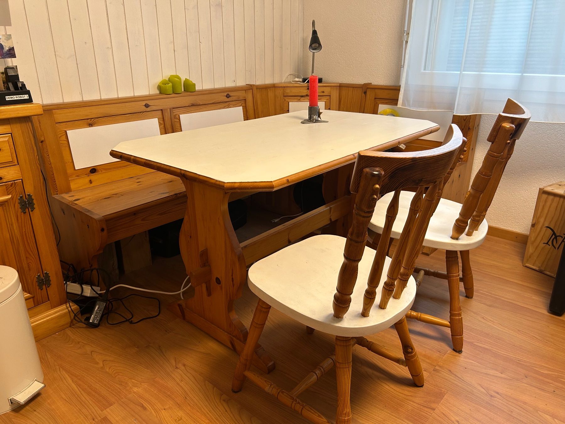 Set di tavolo e panche: Tisch und Eckbank – Usato da Schmitten FR venduto da cha_nhc7