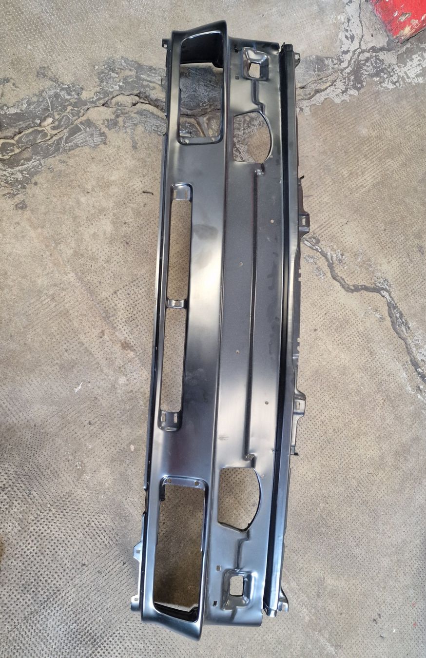 BMW Accessori per altri veicoli: Front Black vorne Bmw E30 Nachbau – Usato da Füllinsdorf venduto da gar_l5b6 2