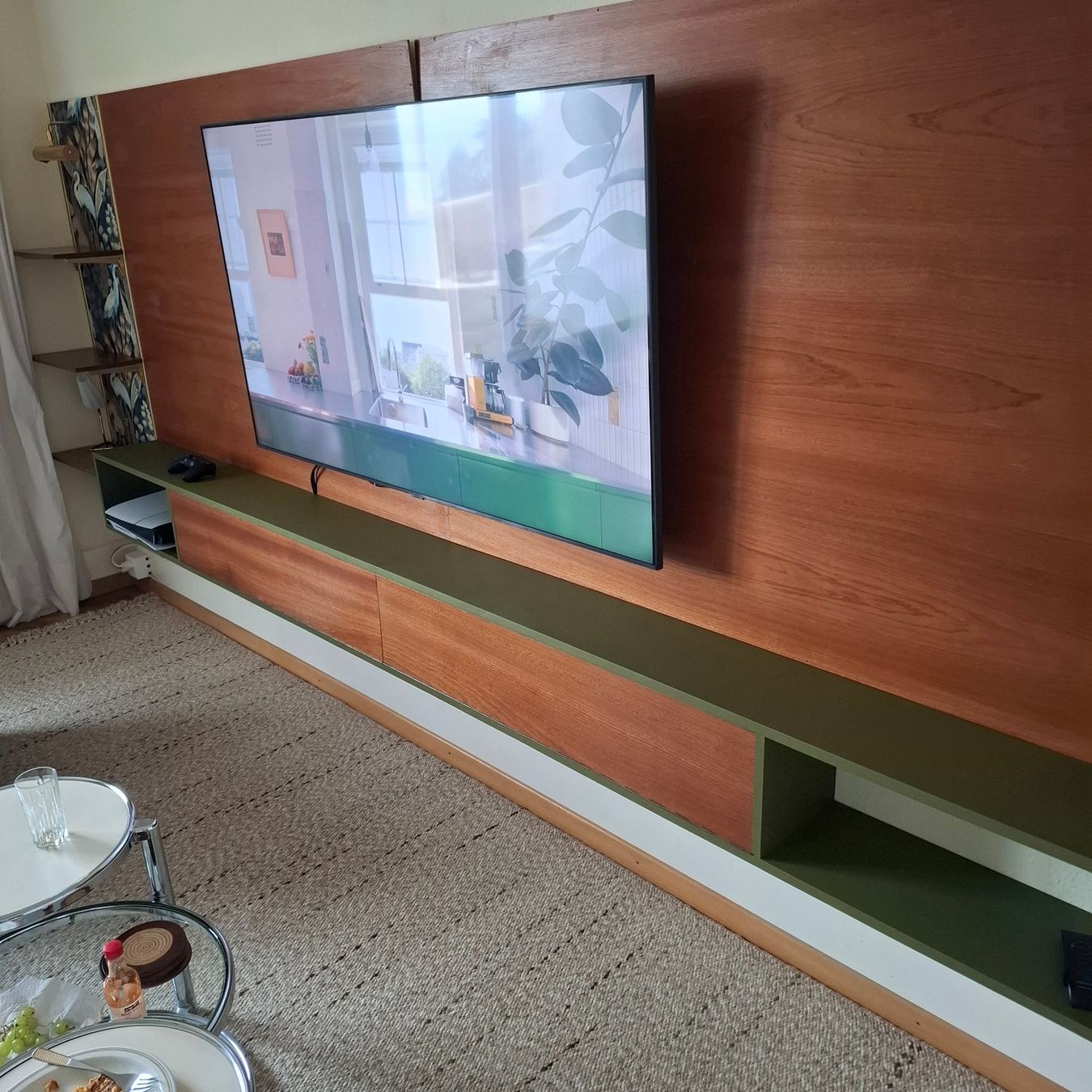 Mobili TV: meuble mural tv teak – Usato da Neuchâtel venduto da Rochawood 1